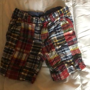 Toddler boys plaid shorts.